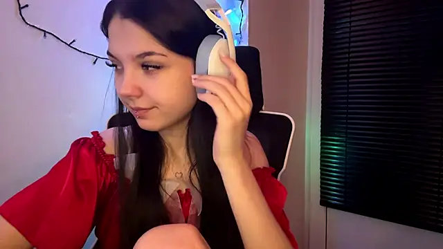 Snapshot of HanaMantanaDell chatting on 02/16/26, 05:20 HanaMantanaDell online show from 02/16/26, 05:20