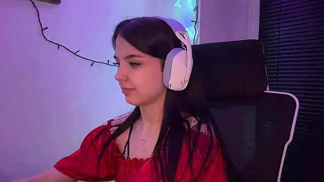 Snapshot of HanaMantanaDell chatting on 02/20/26, 07:14 HanaMantanaDell online show from 02/20/26, 07:14