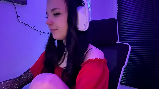 Snapshot of HanaMantanaDell chatting on 02/27/26, 04:07 HanaMantanaDell online show from 02/27/26, 04:07