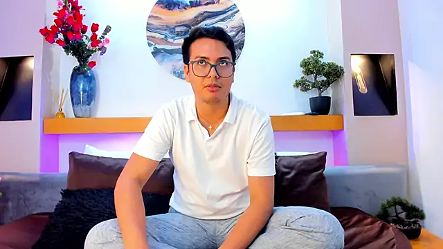 JohnBelRose online show from 11/07/25, 07:58