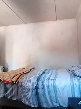 Roronae online show from 10/25/25, 09:17