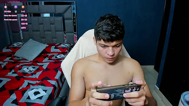 baby david 03 online show from 02/03/26, 11:43