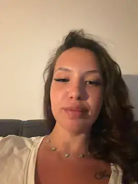 BiancaAva online show from 06/17/26, 08:21