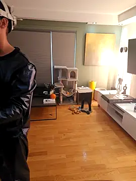 Snapshot of Benfetish chatting on 11/05/25, 07:58 Benfetish online show from 11/05/25, 07:58