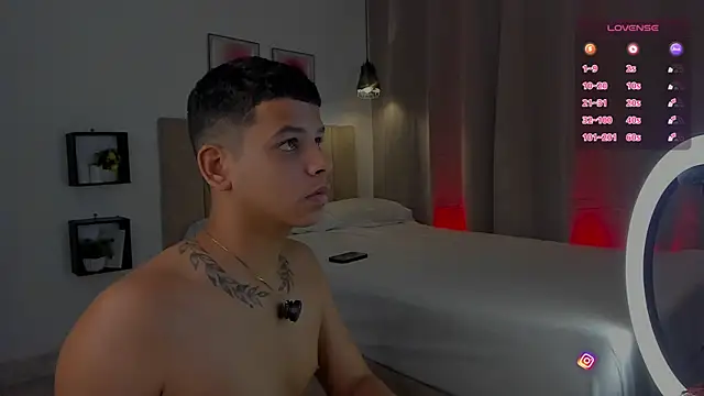 Little Emma 11 online show from 11/06/25, 12:06