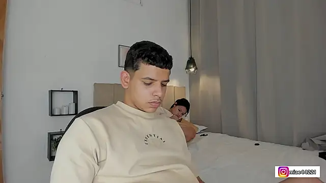 Little Emma 11 online show from 01/15/26, 08:12