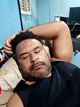 mineiro0388 online show from 12/16/25, 04:06