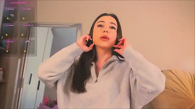 InsideMia online show from 04/27/26, 07:28