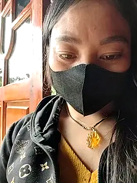 Snapshot of Sinhlinh2020 chatting on 10/23/25, 06:56 Sinhlinh2020 online show from 10/23/25, 06:56