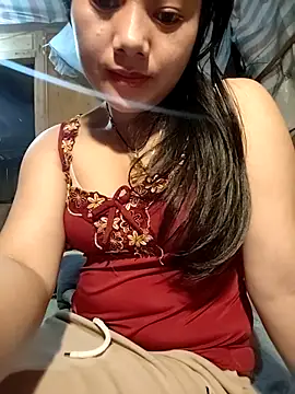 Snapshot of Sinhlinh2020 chatting on 10/30/25, 02:35 Sinhlinh2020 online show from 10/30/25, 02:35