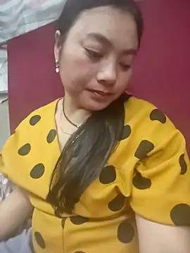 Snapshot of Sinhlinh2020 chatting on 11/22/25, 12:59 Sinhlinh2020 online show from 11/22/25, 12:59