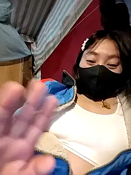 Snapshot of Sinhlinh2020 chatting on 11/29/25, 01:25 Sinhlinh2020 online show from 11/29/25, 01:25