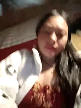 Snapshot of Sinhlinh2020 chatting on 12/13/25, 10:59 Sinhlinh2020 online show from 12/13/25, 10:59