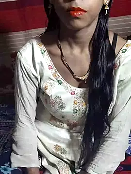 Itz Aisha   online show from 11/04/25, 05:56