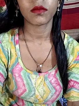 Itz Aisha   online show from 03/10/26, 06:29