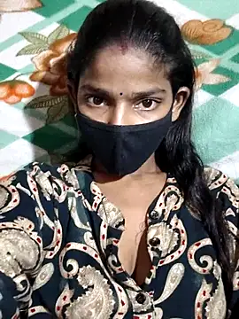 Snapshot of Itz_Aisha__ chatting on 07/14/26, 10:21 Itz Aisha online show from 07/14/26, 10:21