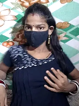 Snapshot of Itz_Aisha__ chatting on 07/21/26, 05:43 Itz Aisha online show from 07/21/26, 05:43