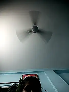 Snapshot of Mango_Fruty chatting on 10/18/25, 06:19 Mango Fruty online show from 10/18/25, 06:19