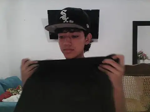 Alex king17 online show from 04/30/26, 01:28