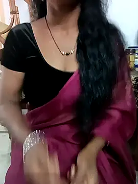 Snapshot of Sravya__ chatting on 11/01/25, 08:16 Sravya online show from 11/01/25, 08:16