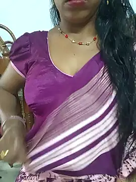 Snapshot of Sravya__ chatting on 12/01/25, 06:18 Sravya online show from 12/01/25, 06:18