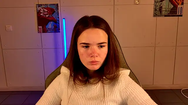 May Bloom online show from 10/27/25, 05:11