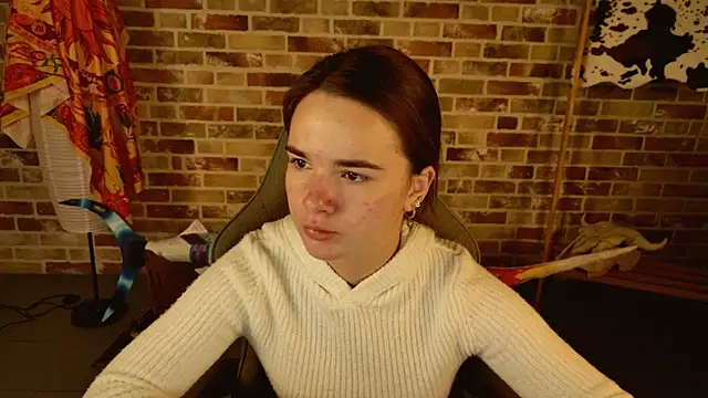 May Bloom online show from 11/12/25, 05:19