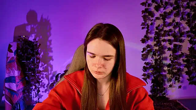 May Bloom online show from 03/05/26, 03:41