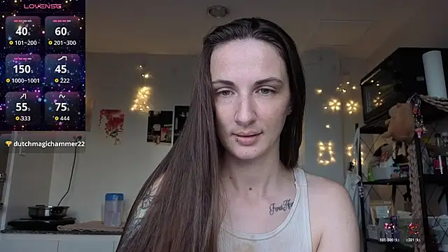 mistressaurora online show from 11/15/25, 09:06