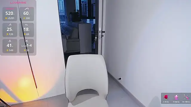 Snapshot of Kinadolly chatting on 11/02/25, 09:44 Kinadolly online show from 11/02/25, 09:44