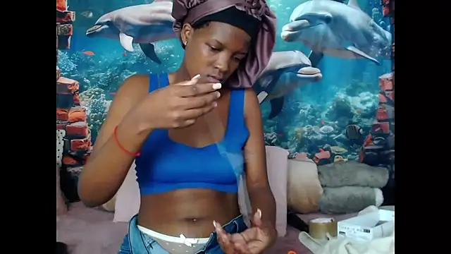 AfricanBarbiee69 online show from 07/08/26, 08:41