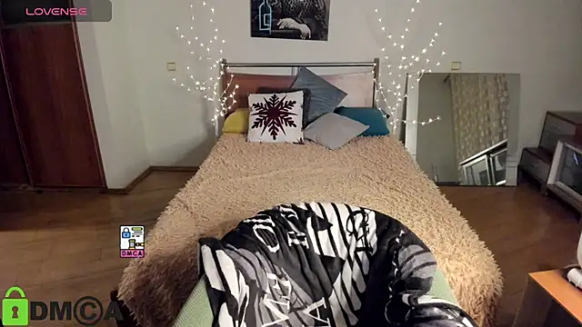 A Skyy online show from 04/21/26, 08:44