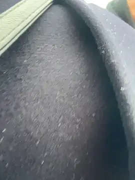 Snapshot of KiraSunshine chatting on 10/29/25, 03:53 KiraSunshine online show from 10/29/25, 03:53