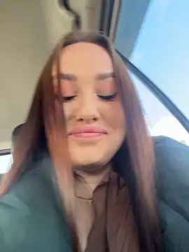 KiraSunshine online show from 04/22/26, 04:37