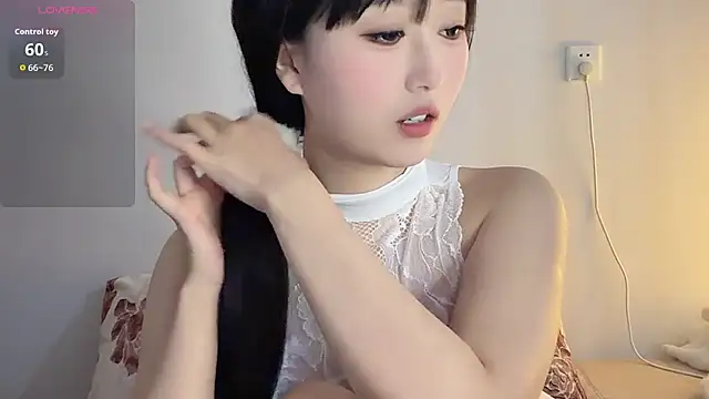 Snapshot of Xiaowen-wen chatting on 03/21/26, 03:59 Xiaowen-wen online show from 03/21/26, 03:59
