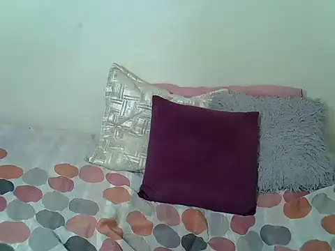 CrystalMelanin online show from 12/19/25, 03:02