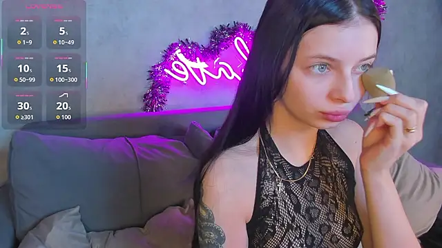 Snapshot of Eva_Mayers chatting on 01/14/26, 10:36 Eva Mayers online show from 01/14/26, 10:36