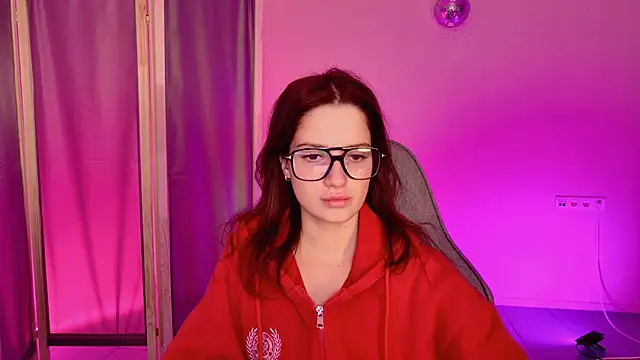 KiraVair online show from 04/20/26, 01:14