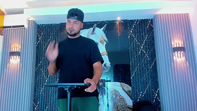 handsome boys22 online show from 11/03/25, 12:17