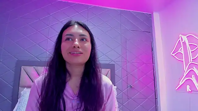 ViolettRouse online show from 12/16/25, 04:34