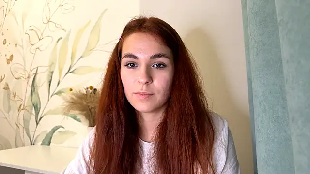 Snapshot of LunaAfrodita chatting on 10/29/25, 06:09 LunaAfrodita online show from 10/29/25, 06:09