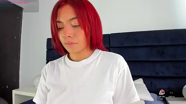 melanie roux   online show from 02/10/26, 02:10