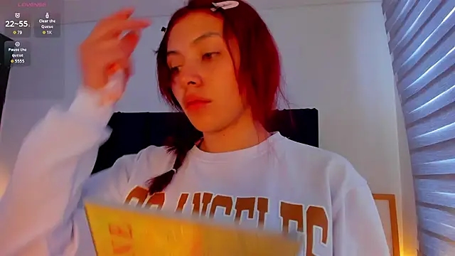 melanie roux   online show from 03/28/26, 12:27