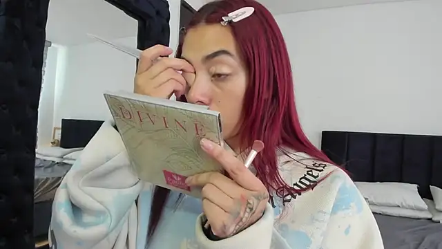 melanie roux   online show from 04/23/26, 12:40