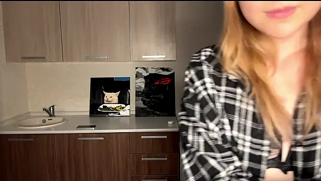 MyraLitterers online show from 10/24/25, 02:35