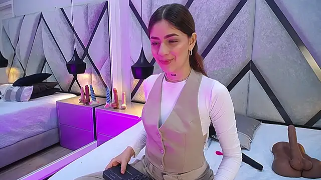 AriaWillss online show from 11/27/25, 12:18