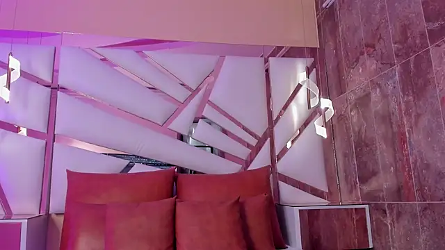 Catalina-Thompson online show from 03/12/26, 12:11