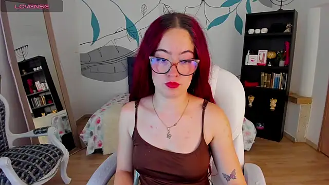 Amaraa couper1 online show from 03/04/26, 03:56