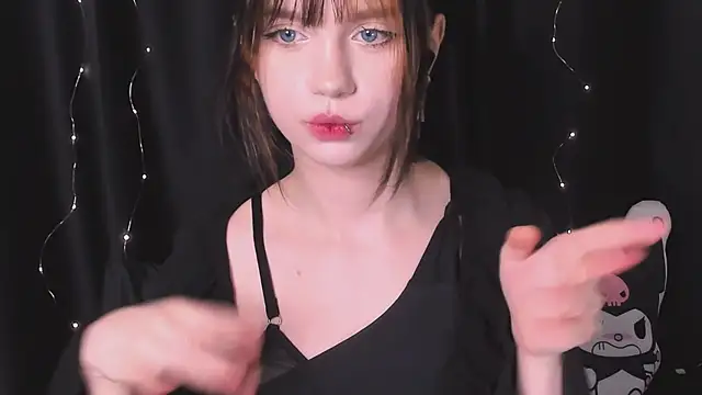 ruby dallos online show from 11/04/25, 09:36