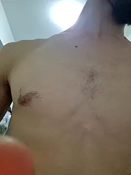 16enes16 online show from 10/25/25, 06:24